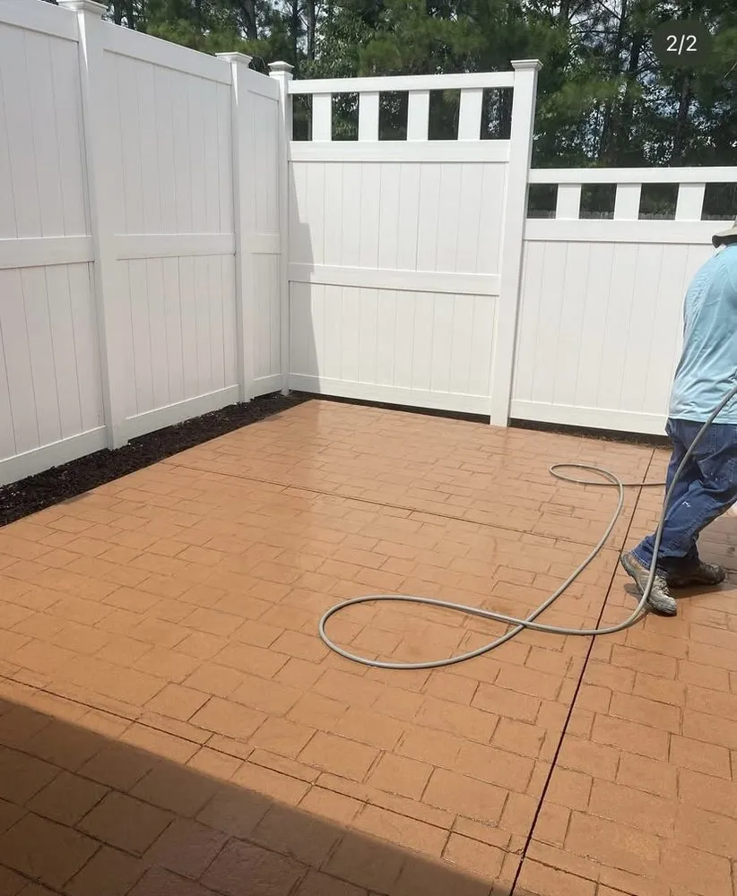 Professional landscaping services in Spring Lake, NC by EvercrestRenovations