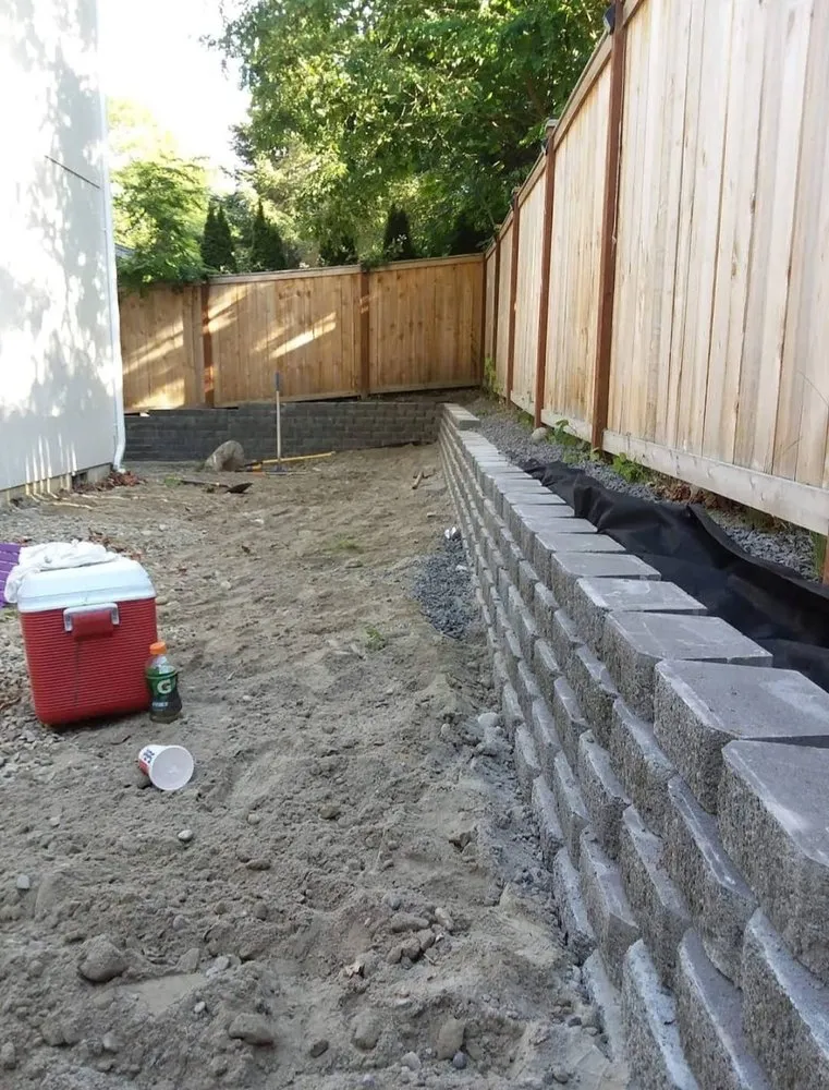 Affordable yard maintenance in Seattle, WA - Everest Landscaping Services