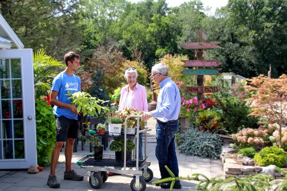 Custom yard cleanup service with custom design across Byron Center, MI - Everett's Gardens