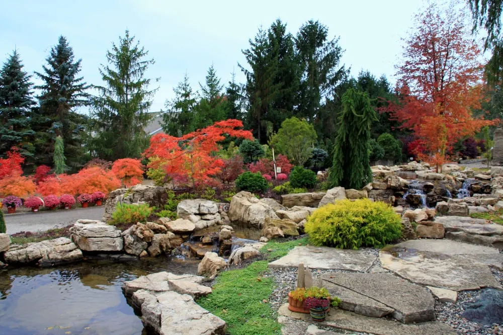 Top-rated landscaping services for residential properties in Grand Rapids, MI by Everett's Landscape Management