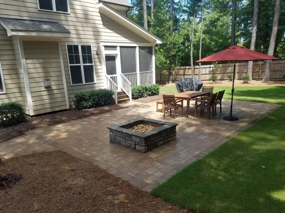 Local lawn care service in Apex, NC by Evergreen
