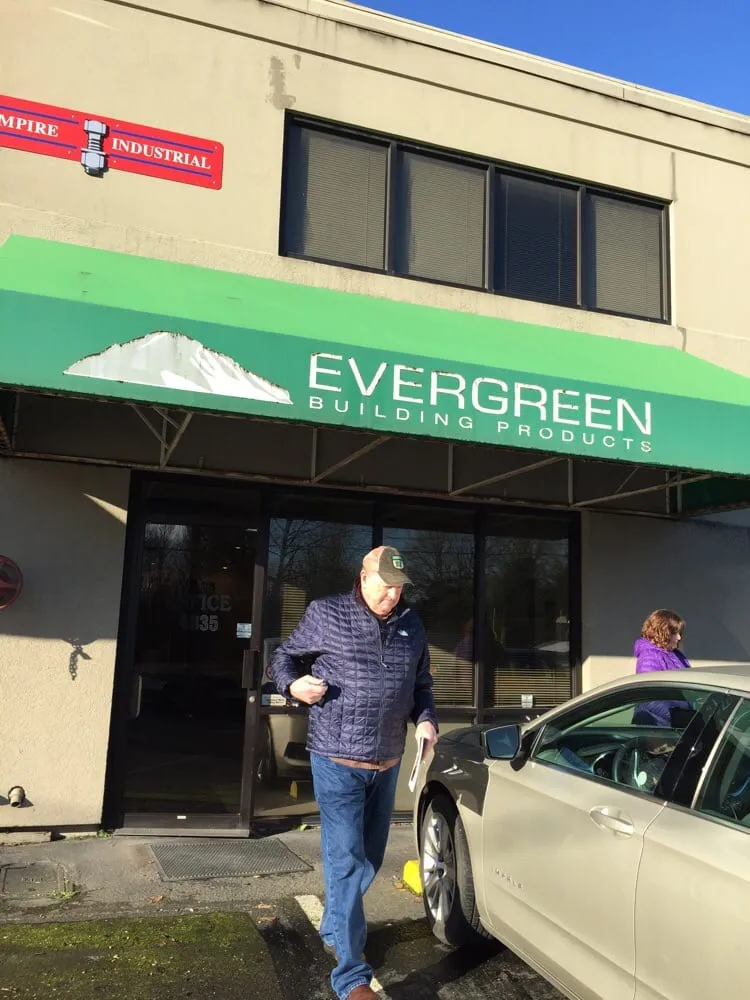 Professional lawn mowing service experts serving Renton, WA - Evergreen Building Products