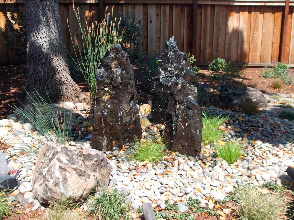 Top-rated garden landscaping with custom design in San Jose, CA by Evergreen Construction & Landscaping