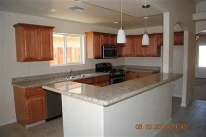 Professional outdoor landscaping in Ridgecrest, CA by Evergreen Construction