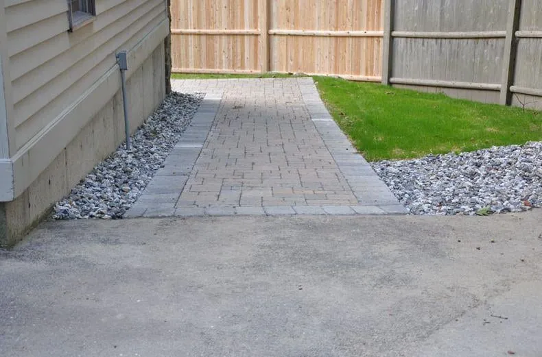 Trusted outdoor landscaping experts serving Cumberland Center, ME - Evergreen