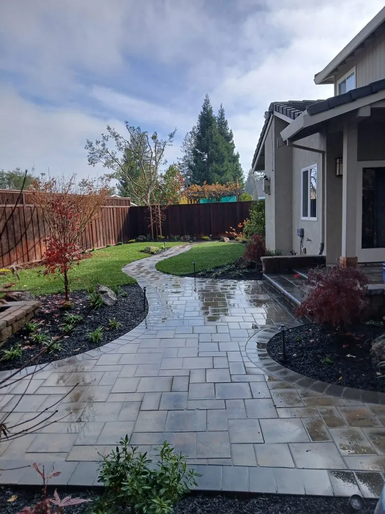 Reliable yard maintenance experts serving Antioch, CA - Evergreen Garden Company
