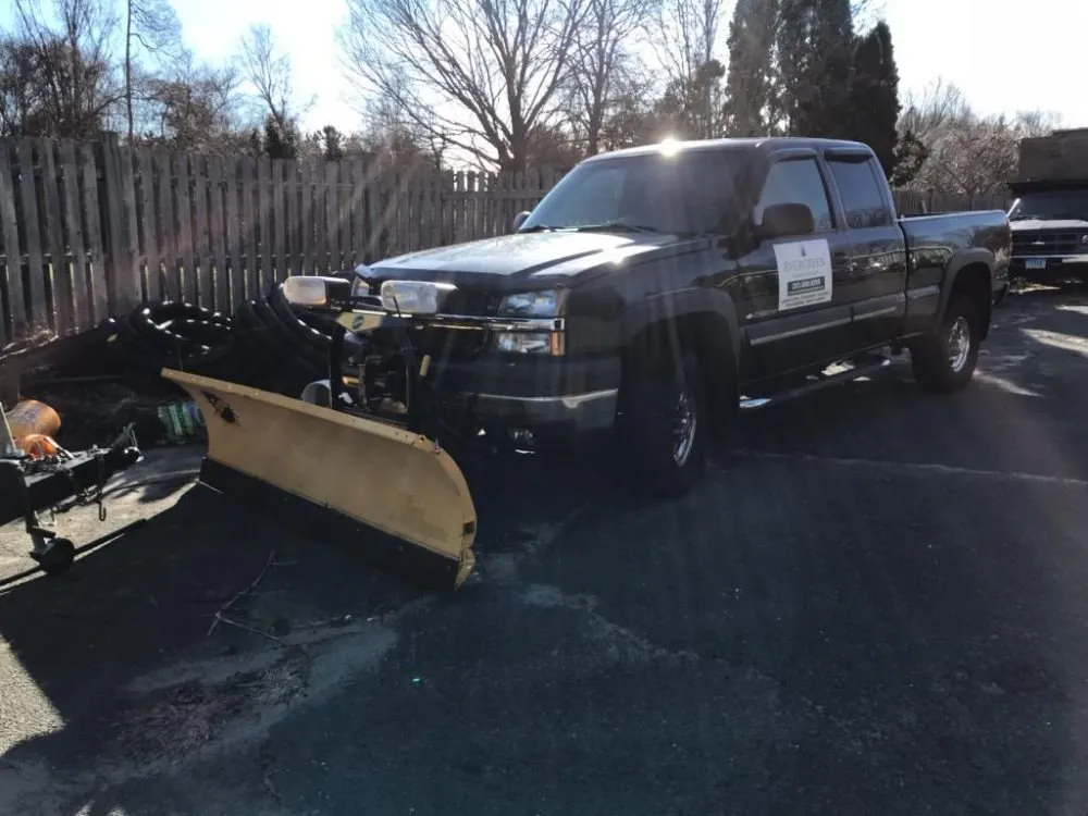 Top-rated yard maintenance for year-round maintenance across Shelton, CT - Evergreen Garden Design