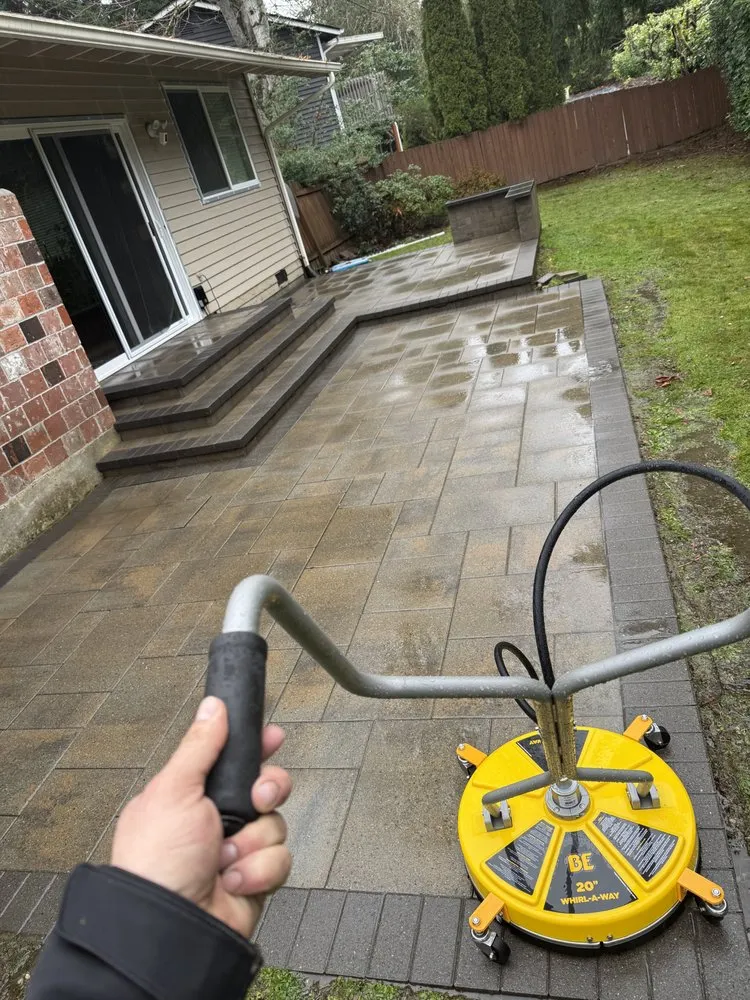 Reliable landscape installation in Kirkland, WA - Evergreen Garden Solutions