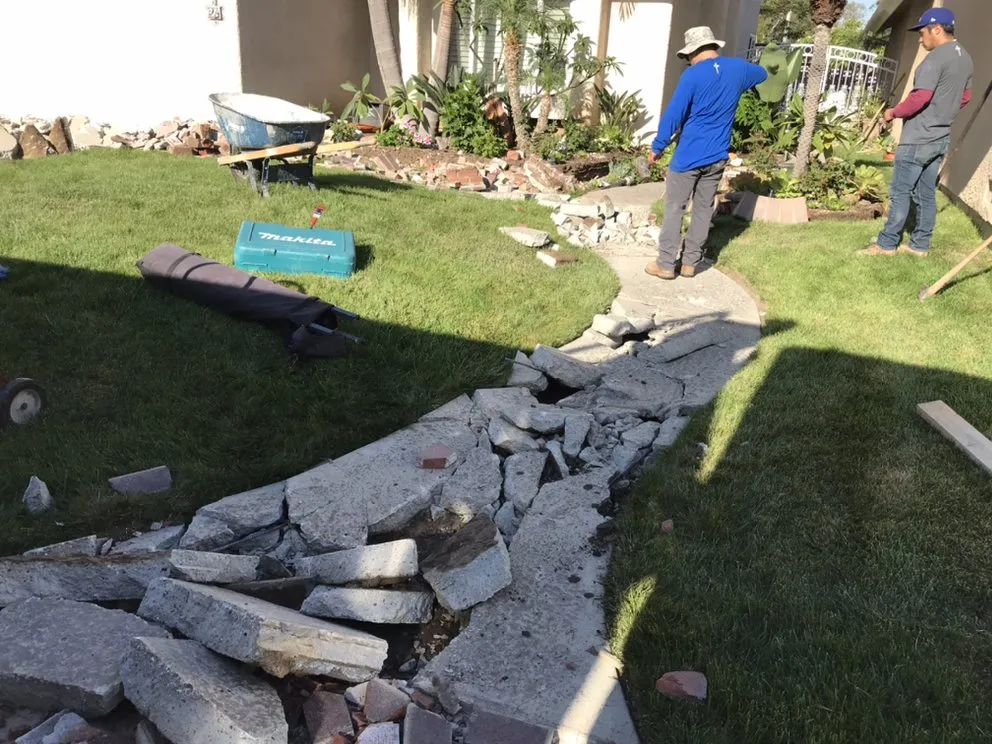 Local residential landscaping experts serving Orange, CA - Evergreen Gardening and Landscaping