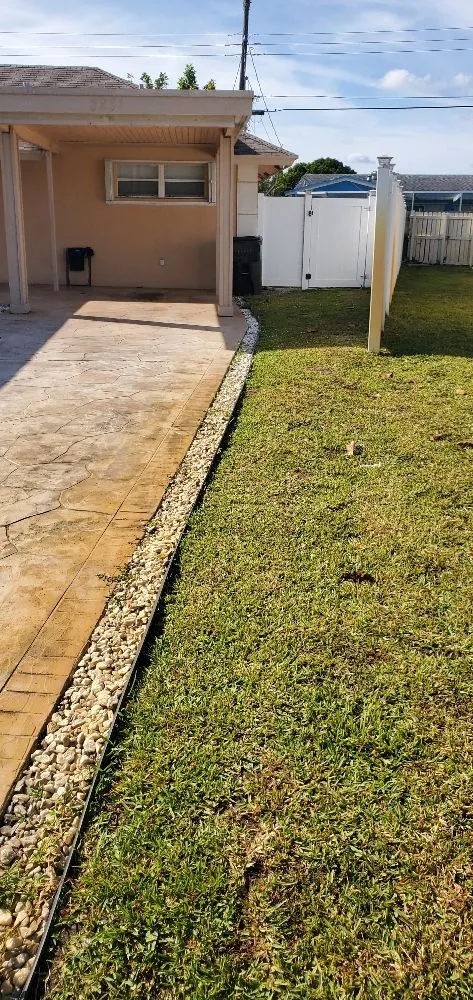 Expert landscape installation for beautiful yards in Fort Lauderdale, FL by Evergreen Greenery