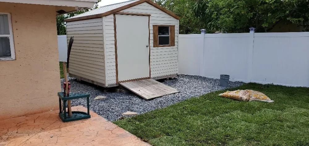 Custom landscape design in Fort Lauderdale, FL - Evergreen Greenery