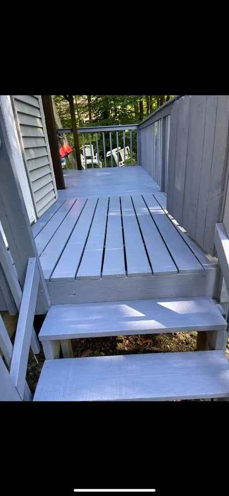 Top-rated lawn mowing service with custom design in Ellenville, NY by Evergreen Home Maintenance