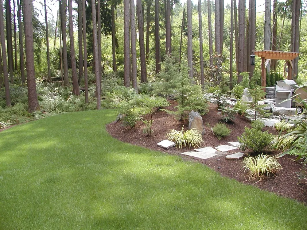 Top-rated lawn care service in Brier, WA by Evergreen Landscape Management