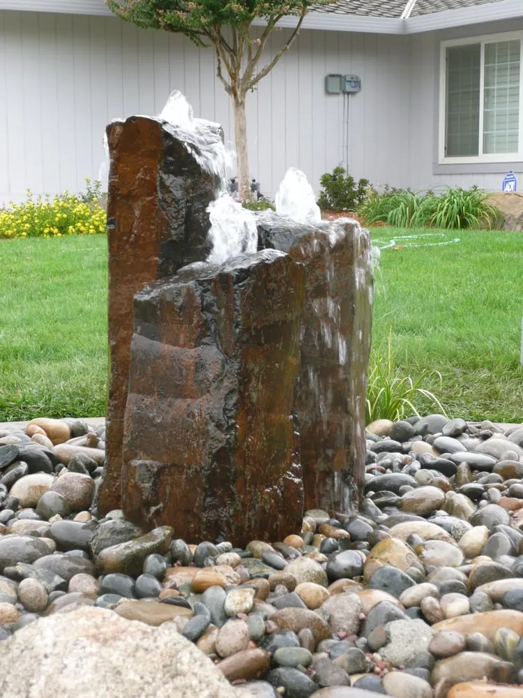 Expert garden landscaping for year-round maintenance in Atwater, CA by Evergreen Landscape Service