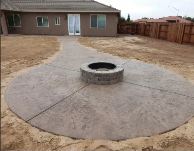 Custom lawn mowing service experts serving Atwater, CA - Evergreen Landscape Service