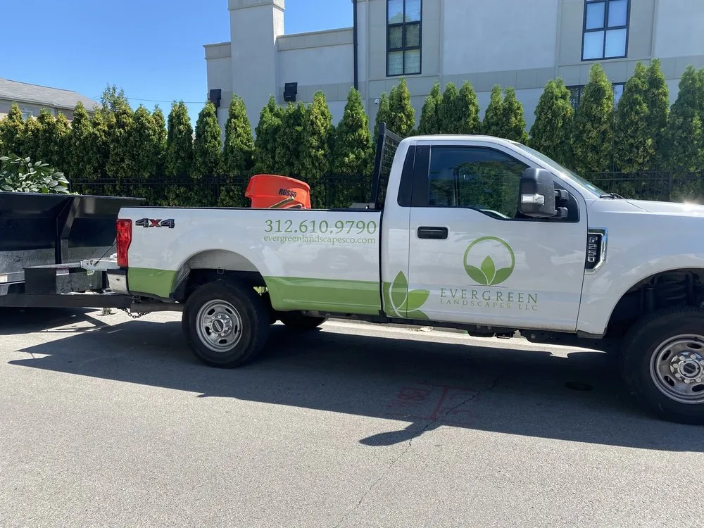 Trusted lawn care service experts serving Chicago, IL - Evergreen Landscapes