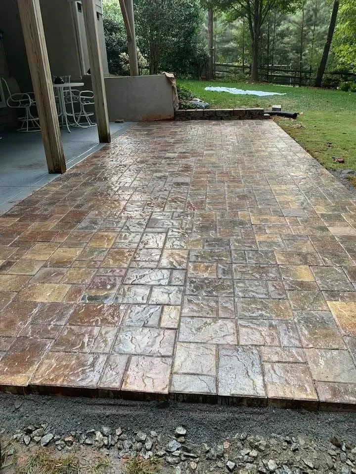 Expert outdoor landscaping in Troutman, NC by Evergreen Landscapes