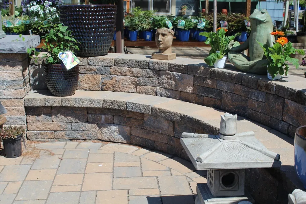 Professional lawn mowing service experts serving Syracuse, NY - Evergreen Landscaping & Garden Center