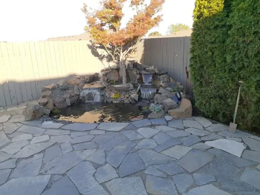 Evergreen Landscaping & Tree Service Logo