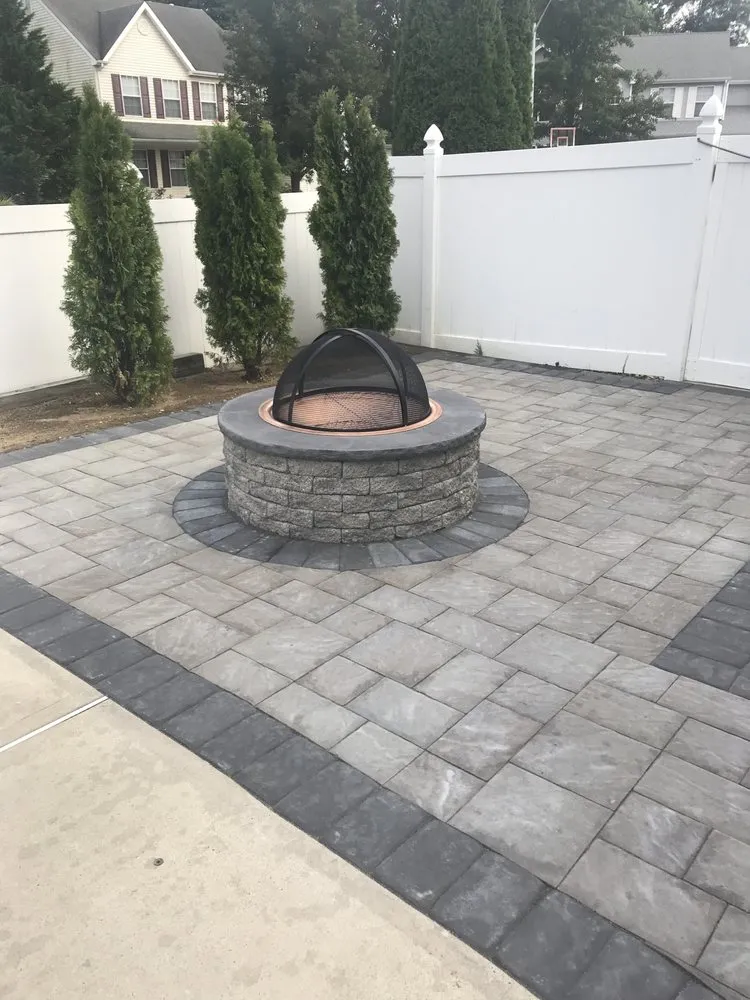 Expert landscaping services experts serving Cologne, NJ - Evergreen Landscaping