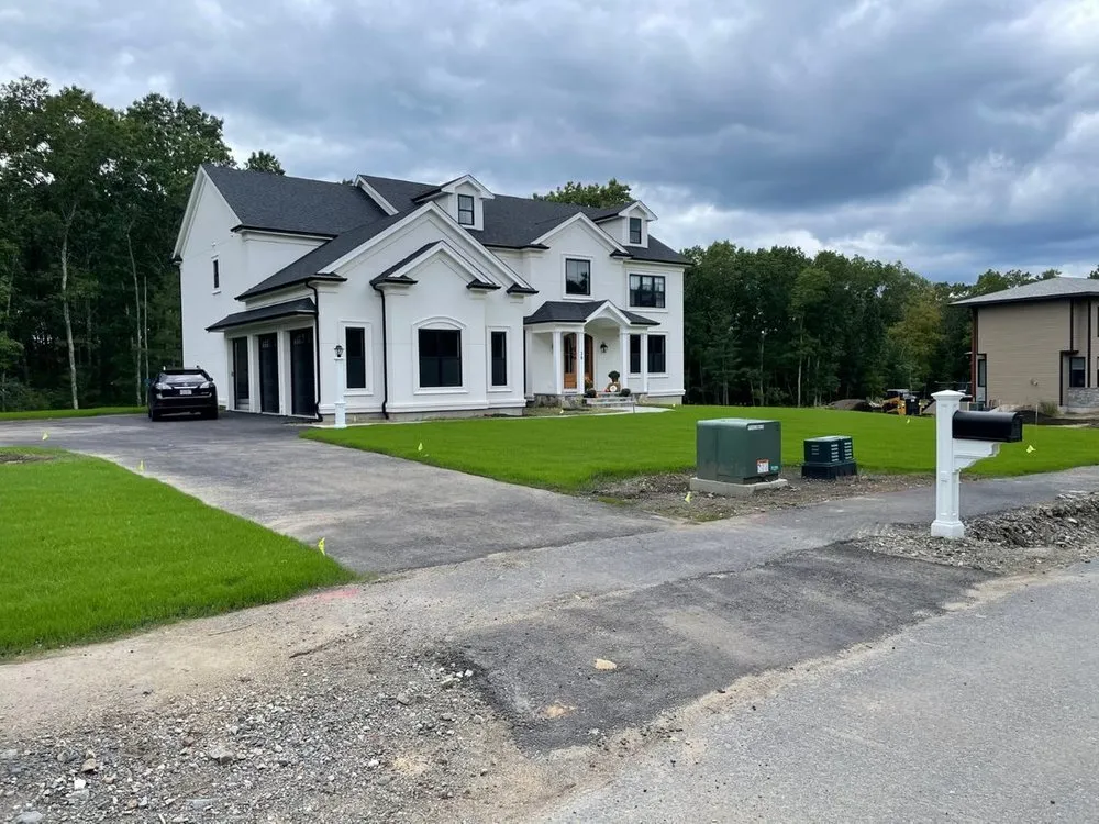 Expert landscaping services experts serving Easton, MA - Evergreen Landscaping