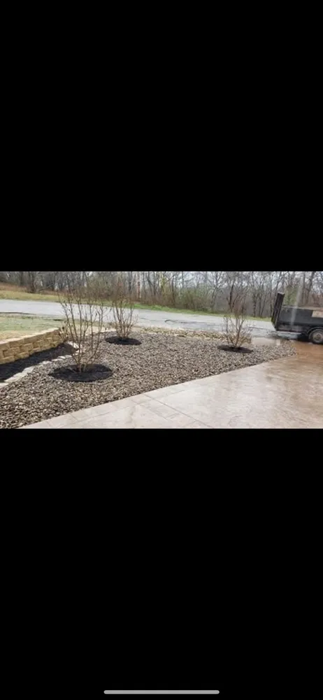 Top-rated lawn mowing service in Grayson, KY by Evergreen Landscaping