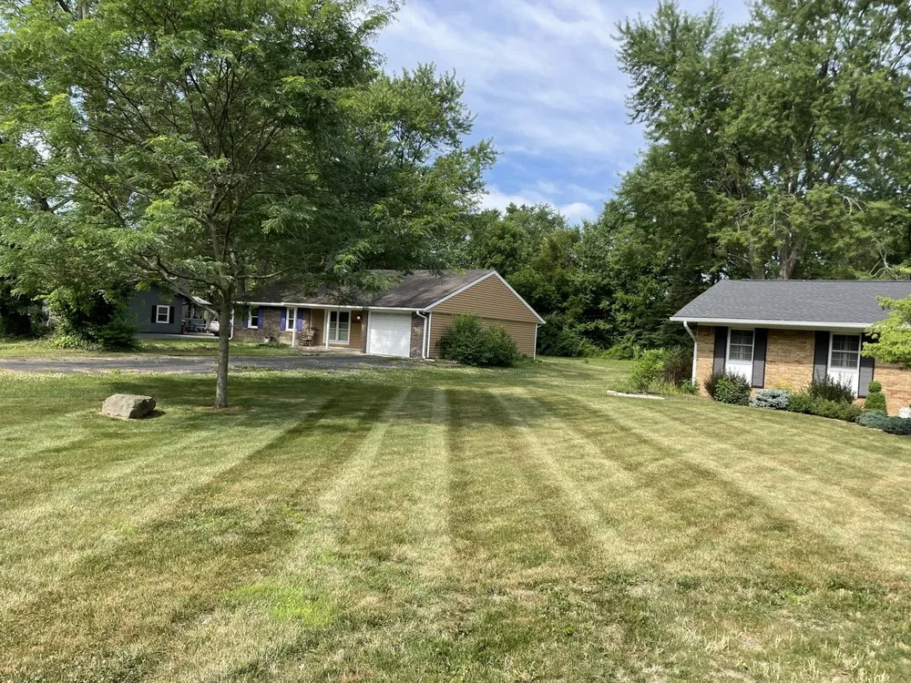 Professional residential landscaping in Indianapolis, IN by Evergreen Landscaping