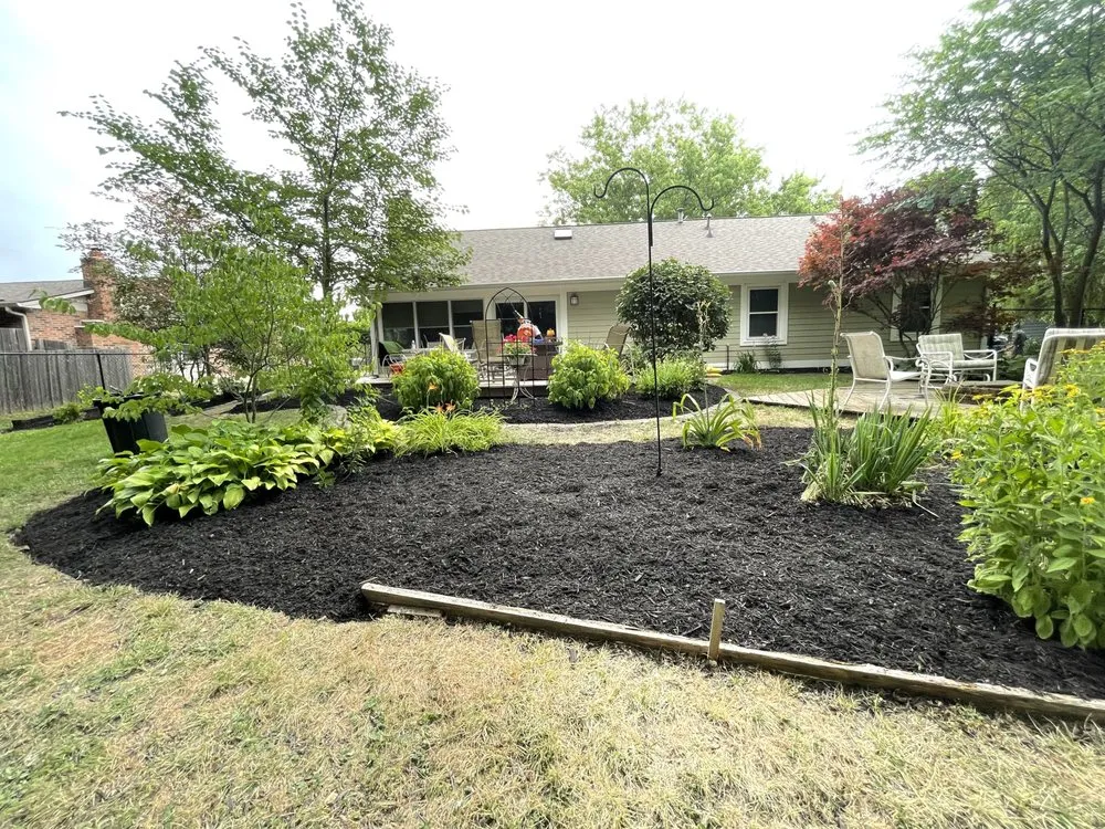 Trusted lawn mowing service experts serving Indianapolis, IN - Evergreen Landscaping