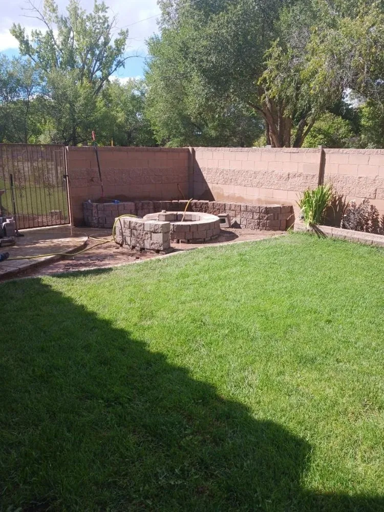 Top-rated yard maintenance in Santa Fe, NM - Evergreen Landscaping