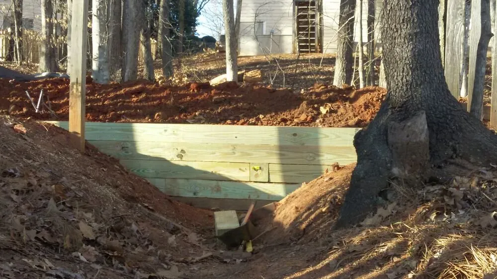 Local yard cleanup service for homes across Suwanee, GA - Evergreen Landscaping