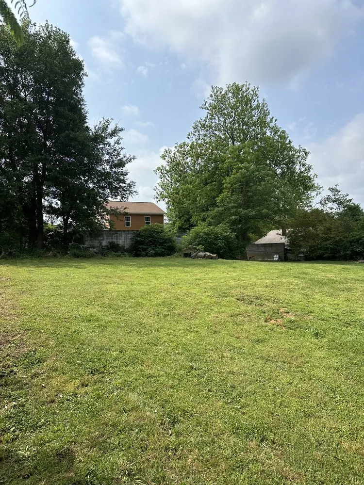 Expert lawn care service in Cumming, GA - Evergreen Lawn Keeping