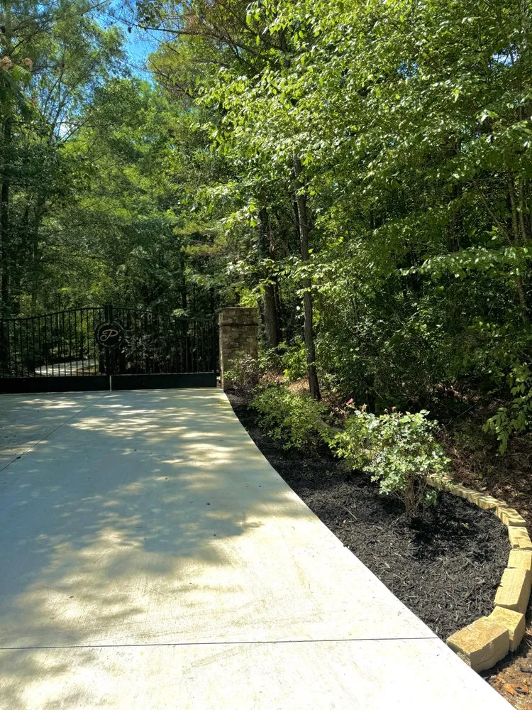 Reliable lawn care service in Cullman, AL - Evergreen Lawn Service