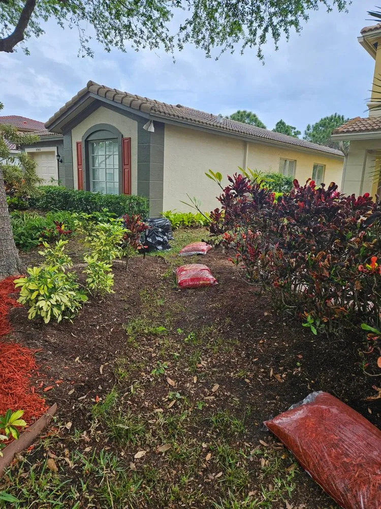 Professional lawn care service in Stuart, FL by Evergreen Lawncare and Maintenance
