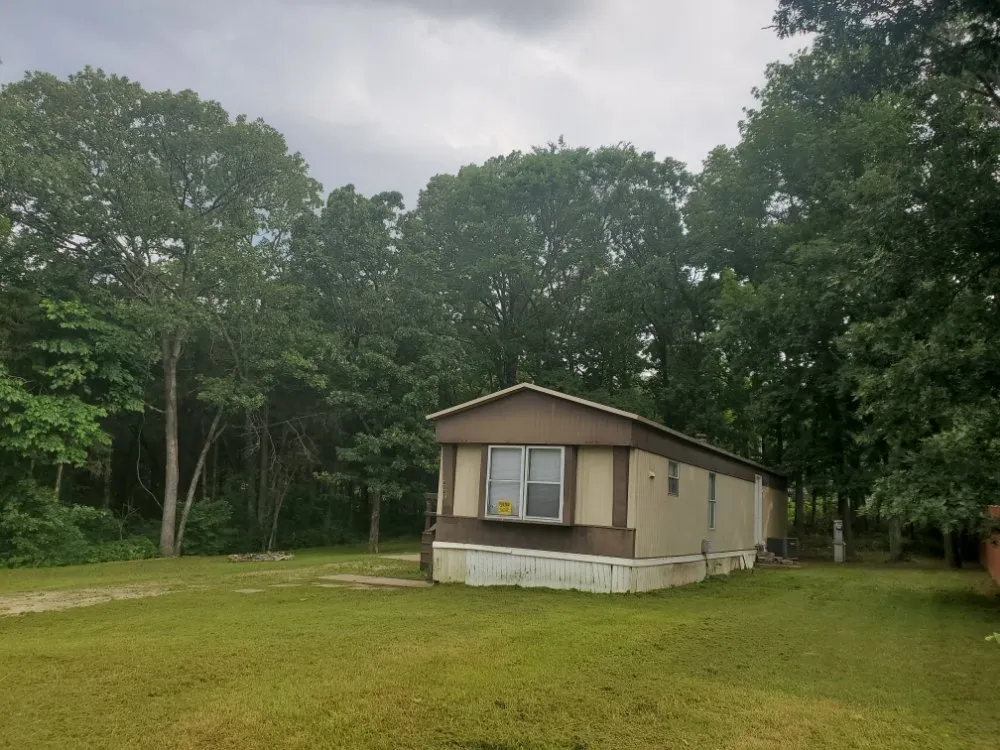 Affordable lawn mowing service near you across Kimberling City, MO - Evergreen Lawns