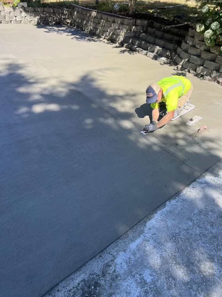 Reliable yard maintenance in Bothell, WA - Evergreen Legacy Builders