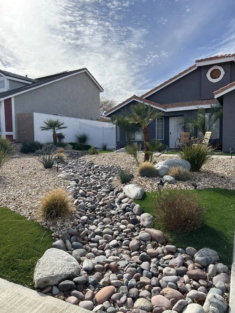 Top-rated yard maintenance for beautiful yards across Palmdale, CA - Evergreen Nursery