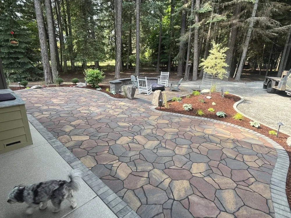 Top-rated lawn mowing service in Statesville, NC - Evergreen Outdoor Living