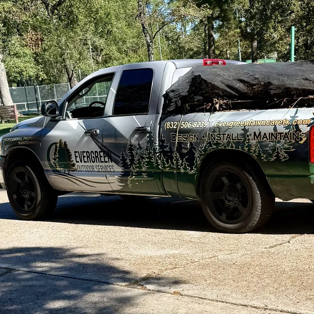 Reliable residential landscaping in Houston, TX by Evergreen Outdoor Services