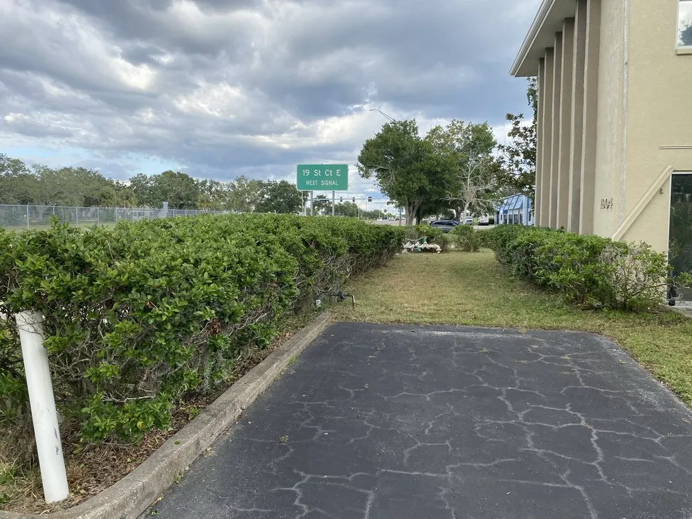 Trusted garden landscaping for residential properties in Bradenton, FL by Evergreen Roots