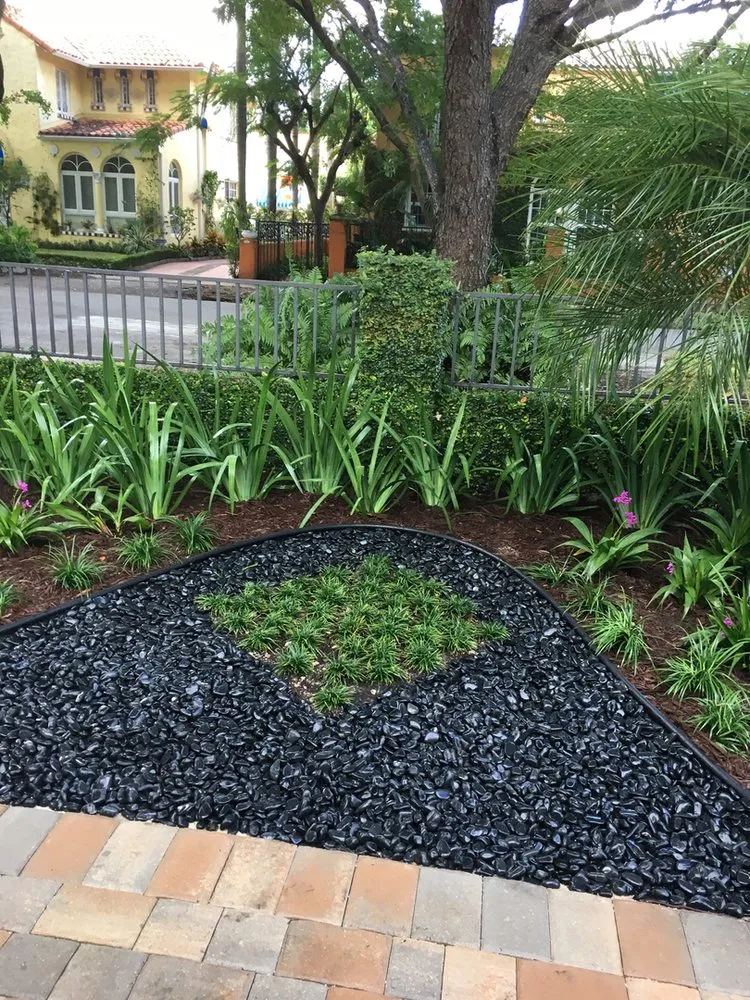 Local garden landscaping in Miami, FL - Evergreen Sprinkler Systems