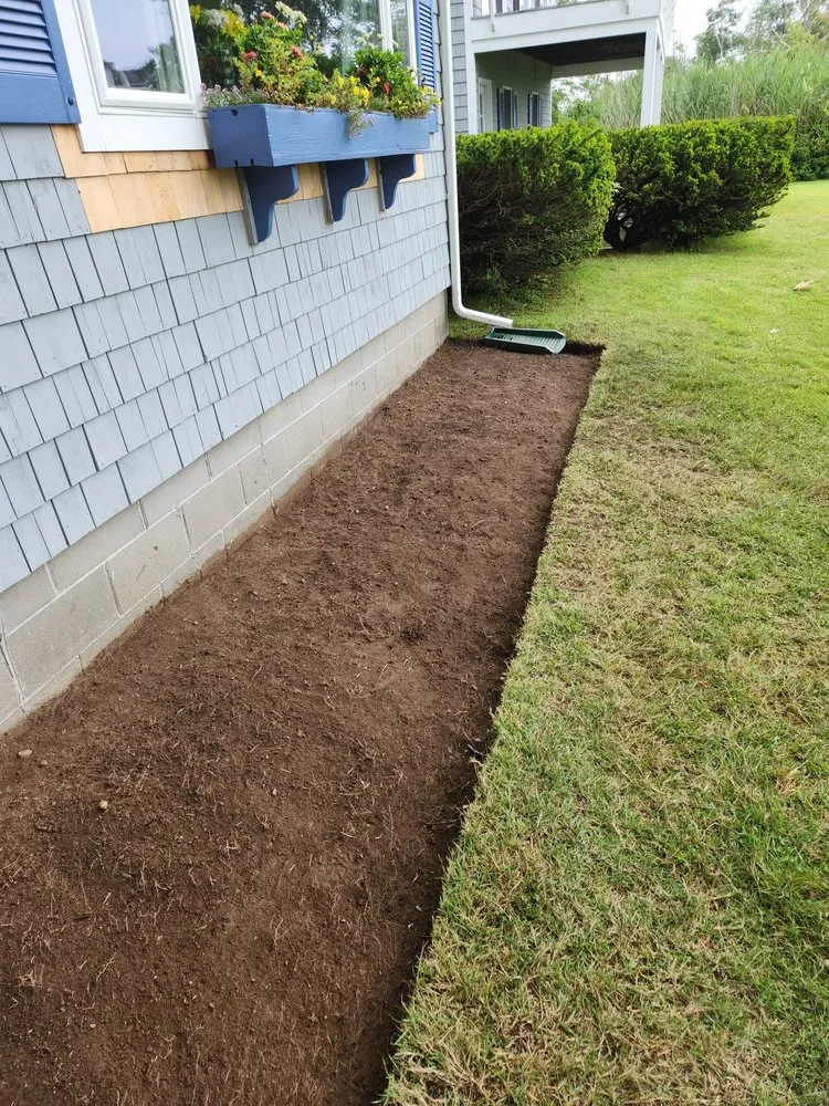 Local lawn mowing service experts serving Sanford, ME - Evergreen State Cleaners