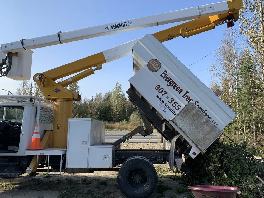 Local lawn mowing service in Hot Springs, AR - Evergreen Tree Services