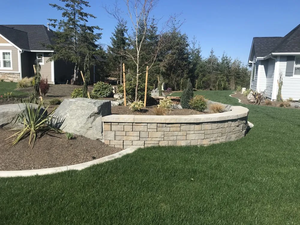 Custom lawn mowing service in Olympia, WA - Evergreen Valley Landscape