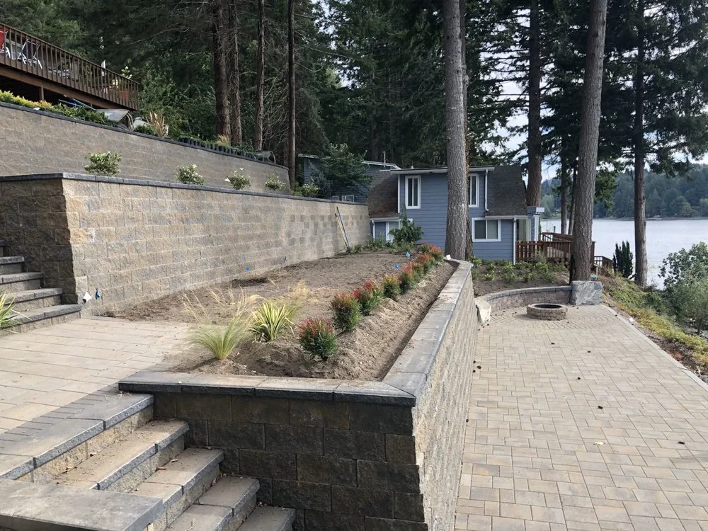 Local lawn mowing service in Olympia, WA by Evergreen Valley Landscape