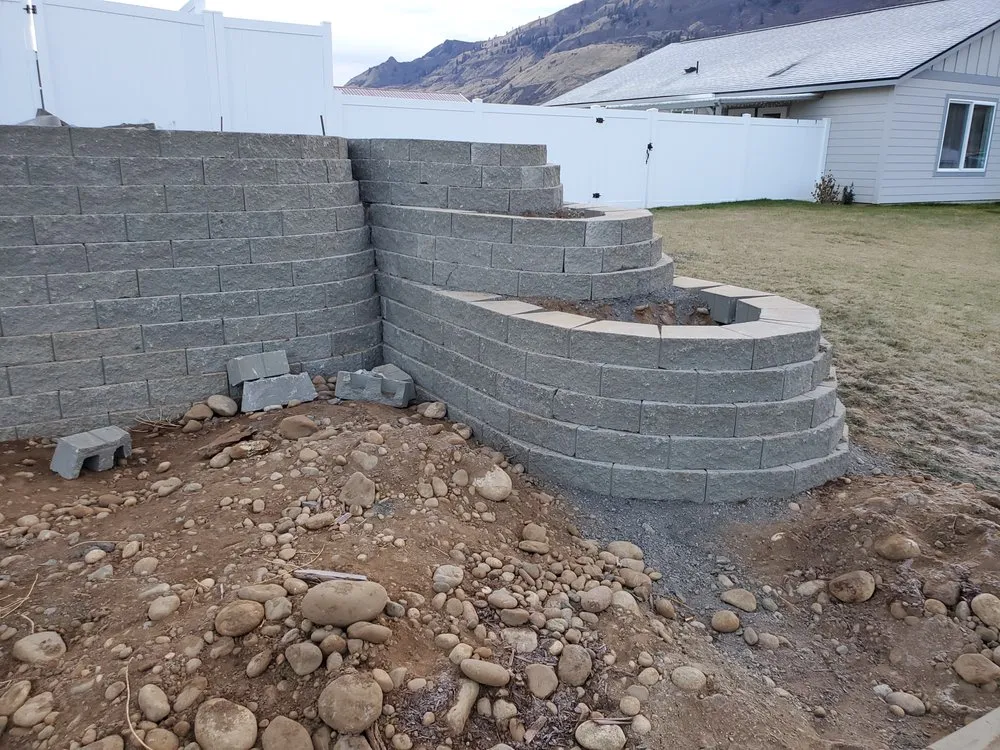 Local yard cleanup service for beautiful yards across Wenatchee, WA - Evergreen Valley Landscaping & Landscape Maintenance