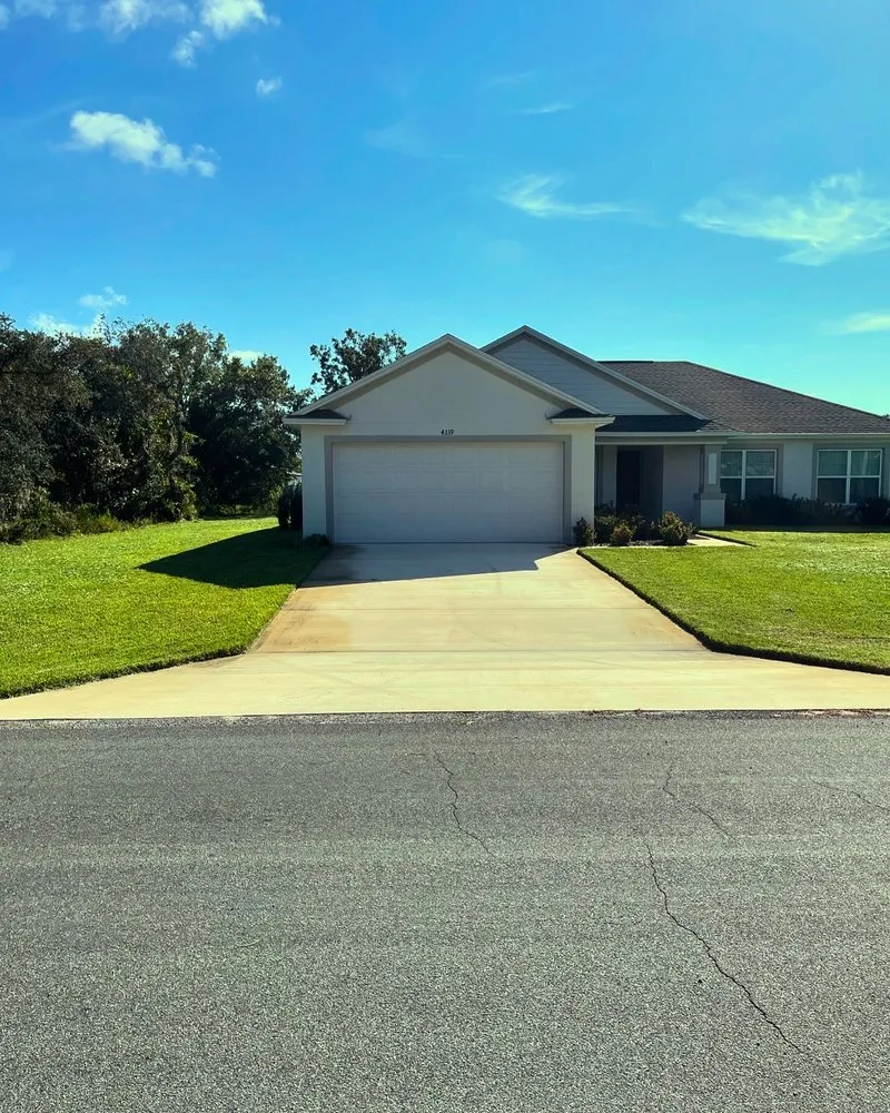 Trusted lawn care service in Sebring, FL by EverGrove Lawncare