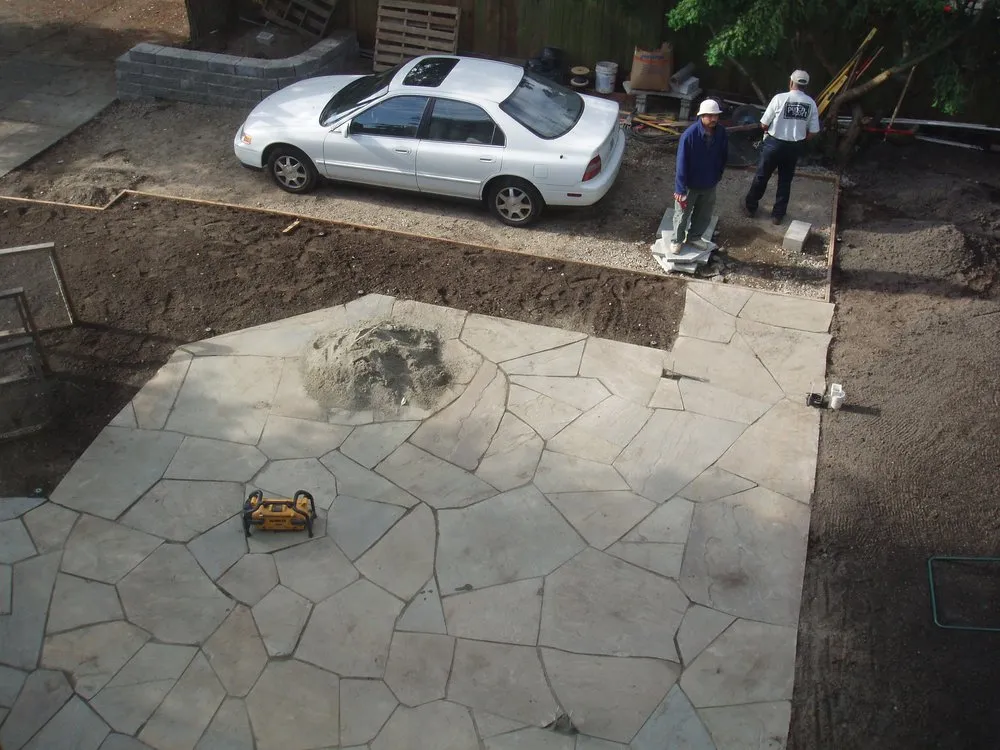 Reliable yard cleanup service experts serving Auburn, WA - Everlast Landscape