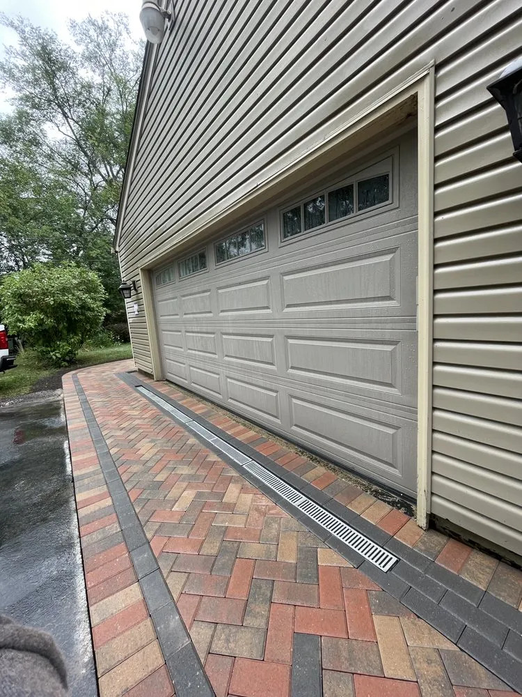 Expert garden landscaping with custom design in West Chicago, IL by Everlast Landscape Design