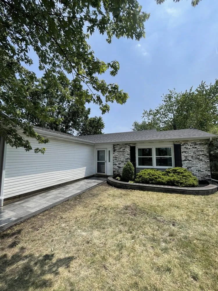 Reliable residential landscaping in West Chicago, IL by Everlast Landscape Design