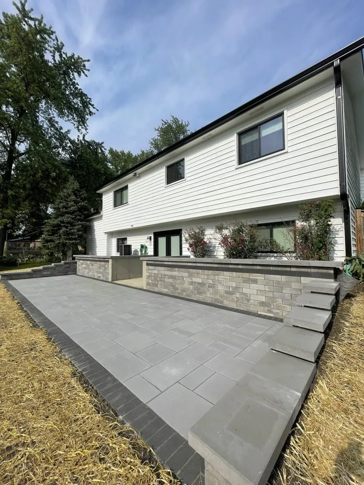 Professional yard cleanup service for homes in West Chicago, IL by Everlast Landscape Design